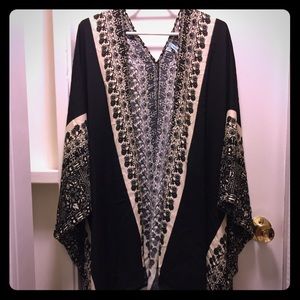 Maurice’s Women’s Kimono Wrap Top Size S/M